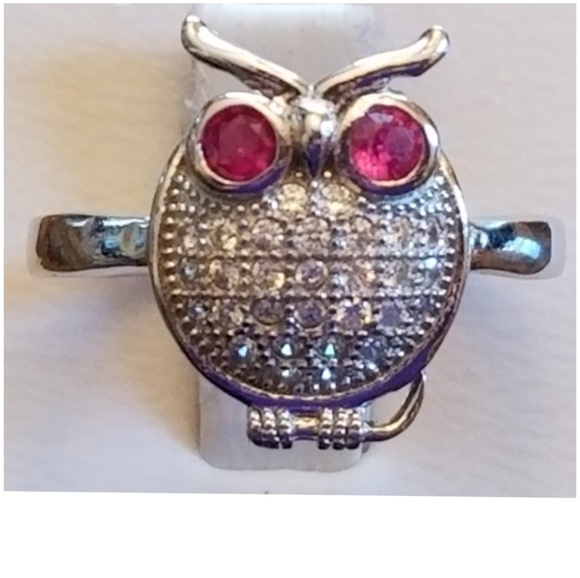 Jewelry - Genuine White Sapphire & Ruby Baby Owl Ring Size 6